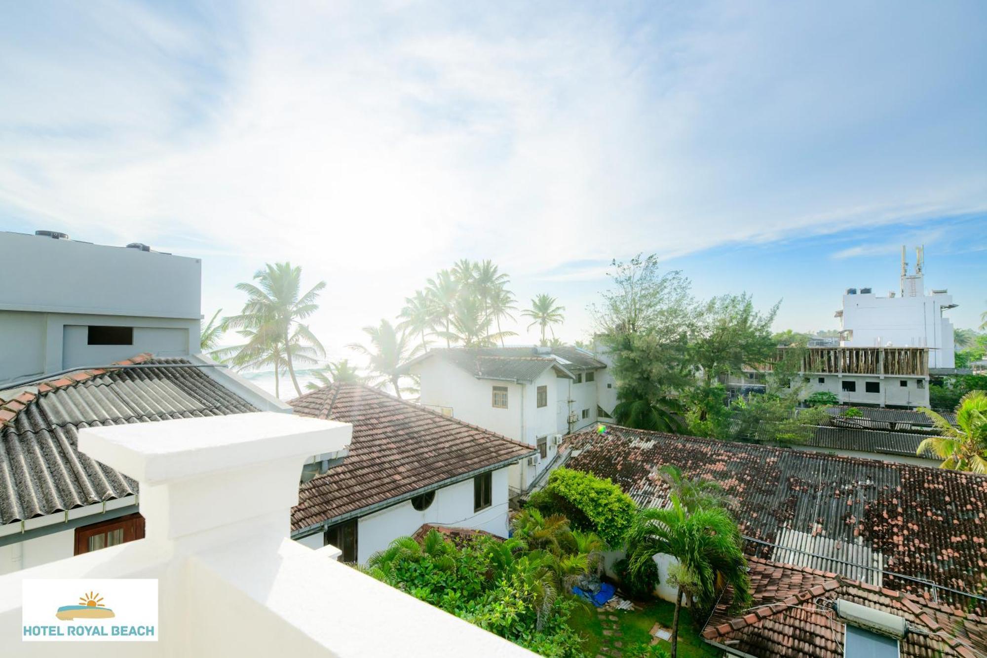 Royal Beach Hotel & Restaurant Hikkaduwa Bagian luar foto