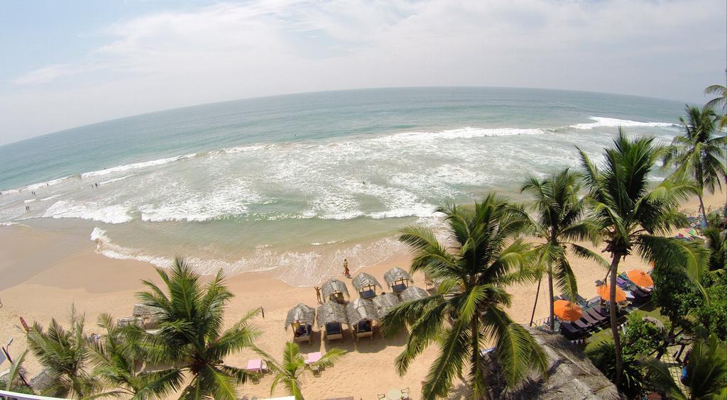 Royal Beach Hotel & Restaurant Hikkaduwa Bagian luar foto